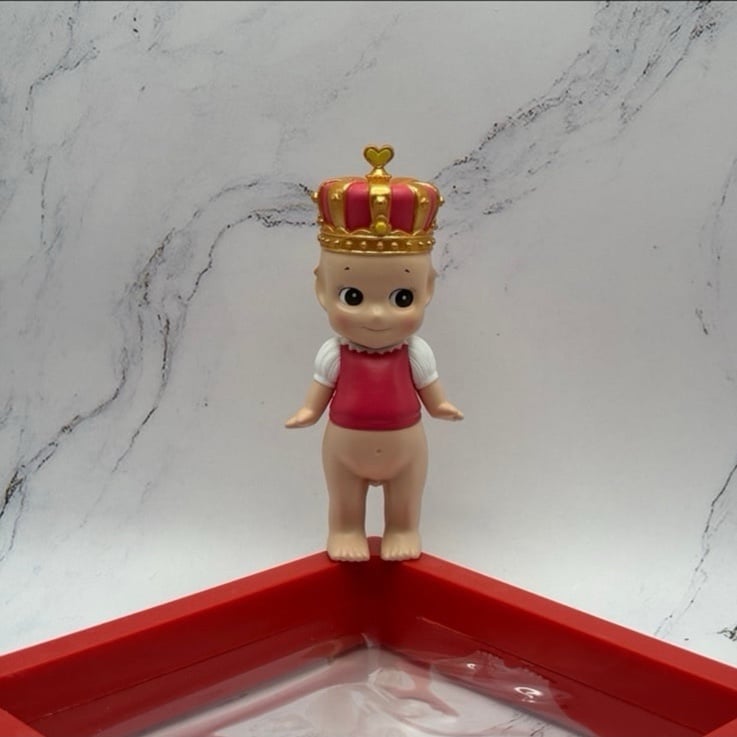 RARE Sonny Angel Authentic Mini Figure CROWN Series Code 532