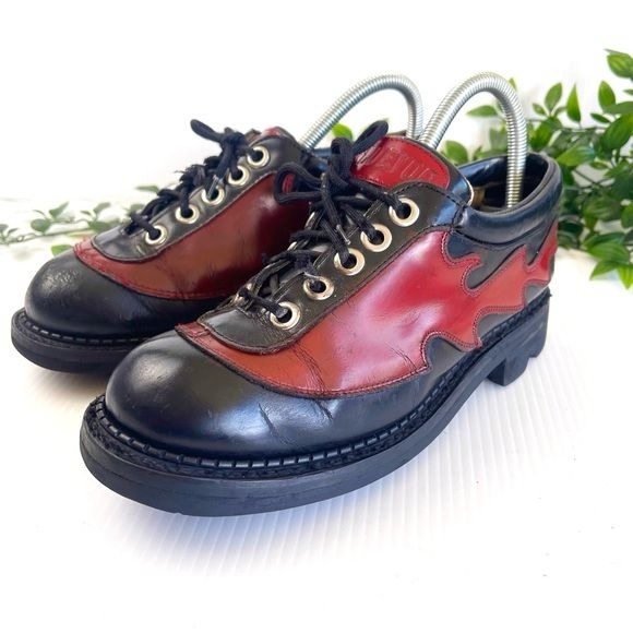 JOHN FLUEVOG 7TH HEAVEN FLAME FLAMING DERBY LACE-UP 8