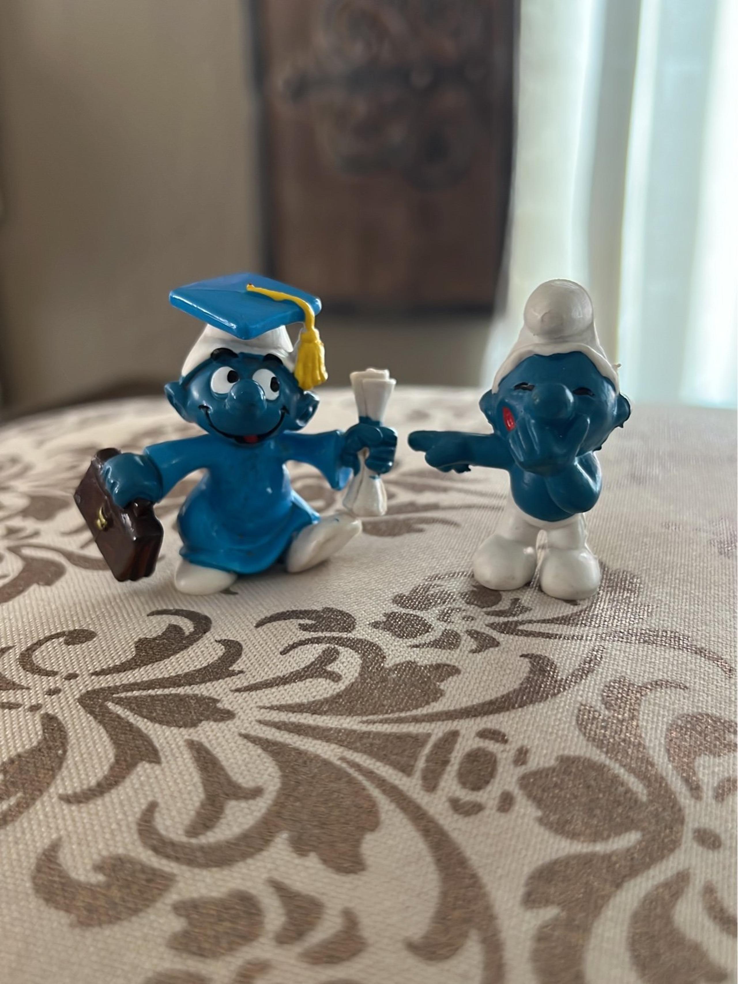 Smurf mini figures