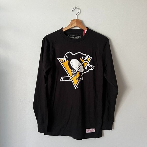 NWT Mitchell & Ness Pittsburgh Penguins Logo Long Sleeve T-Shirt Men's Size S