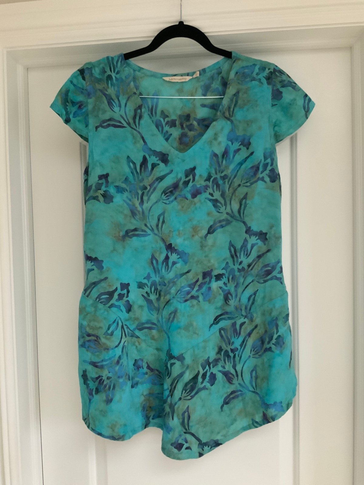 Soft Surroundings watercolor tunic top