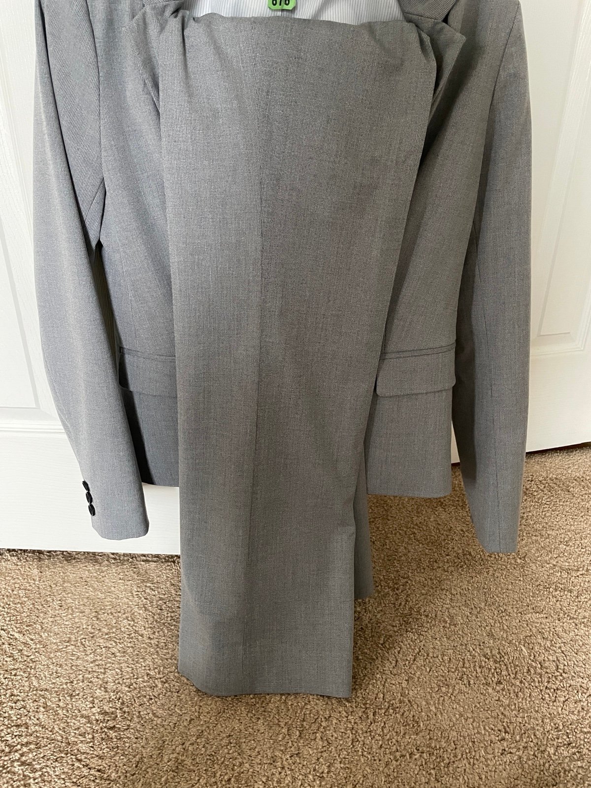 Banana Republic Women’s Suit Set