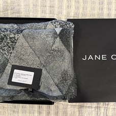 Lovely Jane Carr Wrap Scarf Made in Italy Hirschhorn Museum Gift Shop