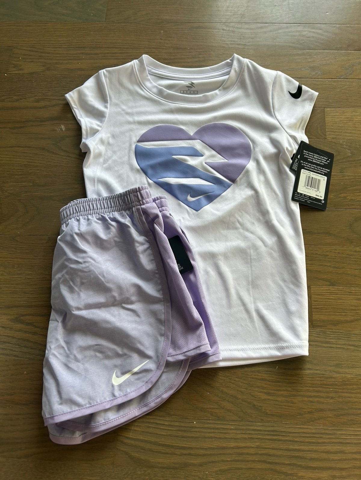 NWT Nike Girls Set size Small