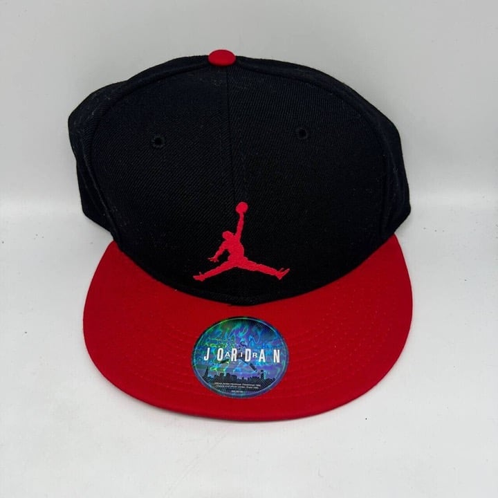 Air Jordan Red Round Brim JordanTrue Hat Snapback Cap Chicago Bulls Men