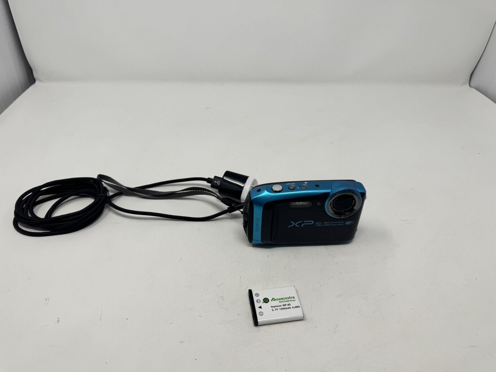 FujiFilm FinePix XP120 16 Mega Pixels Shock/Waterpro of Digital Camera