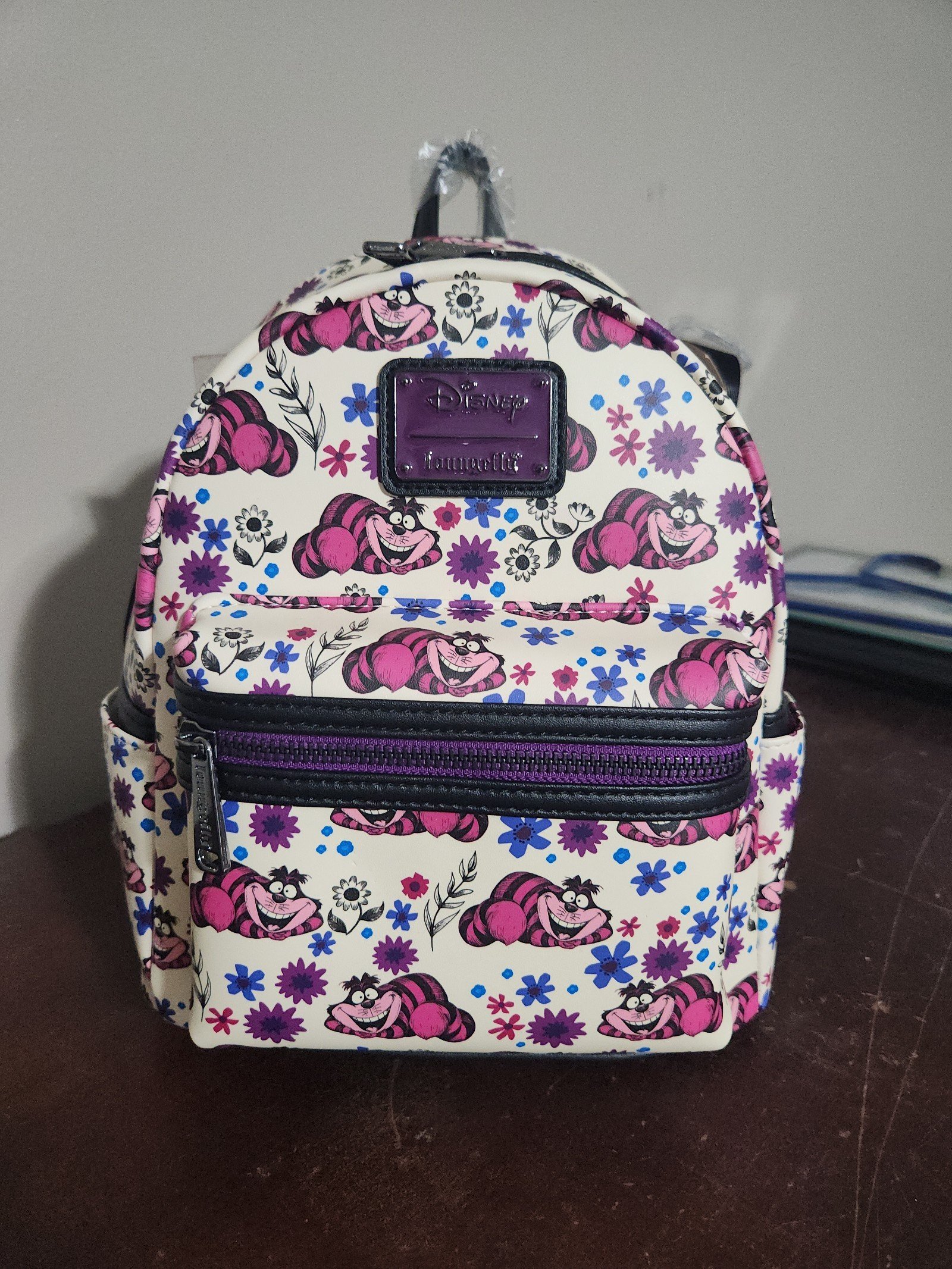 Loungefly chesire cat mini backpack