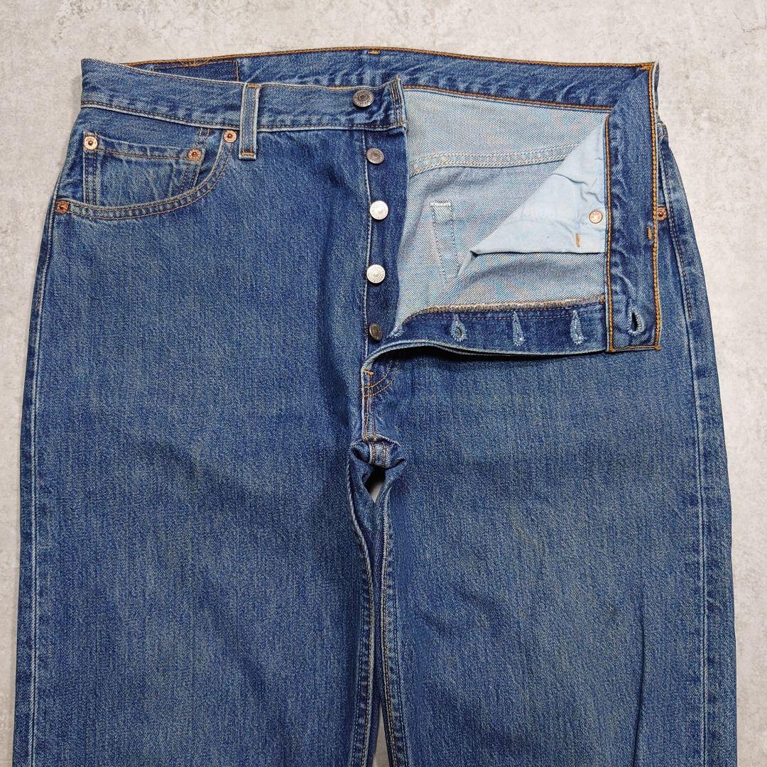 90s Levi's 501 USA Made W35 Vintage