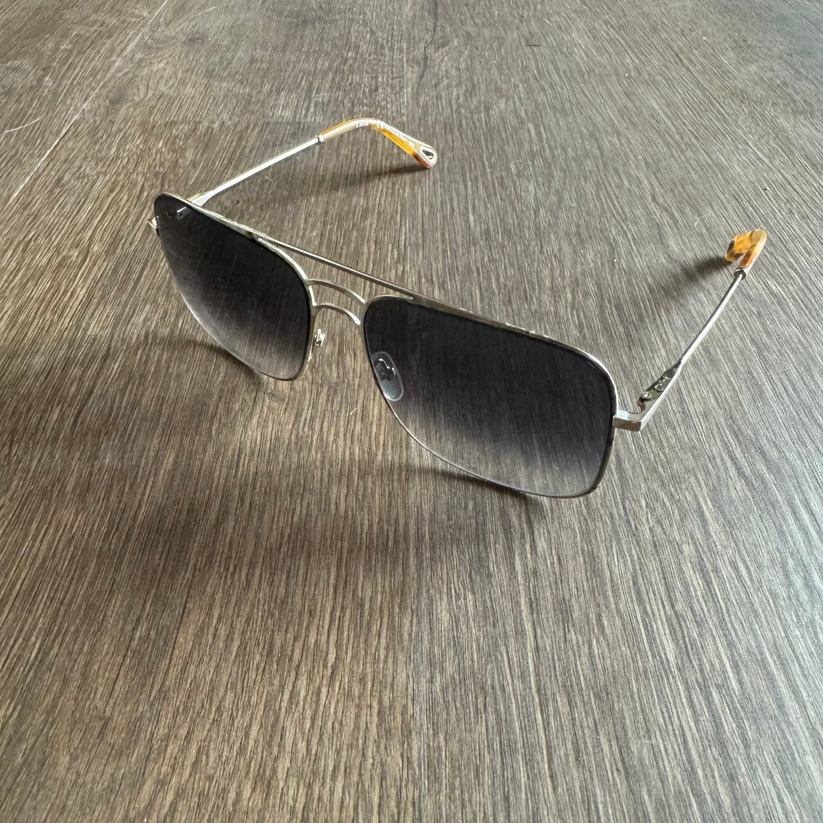 Chloe Women’s Sunglasses Do Show Wear (CE140S/733)