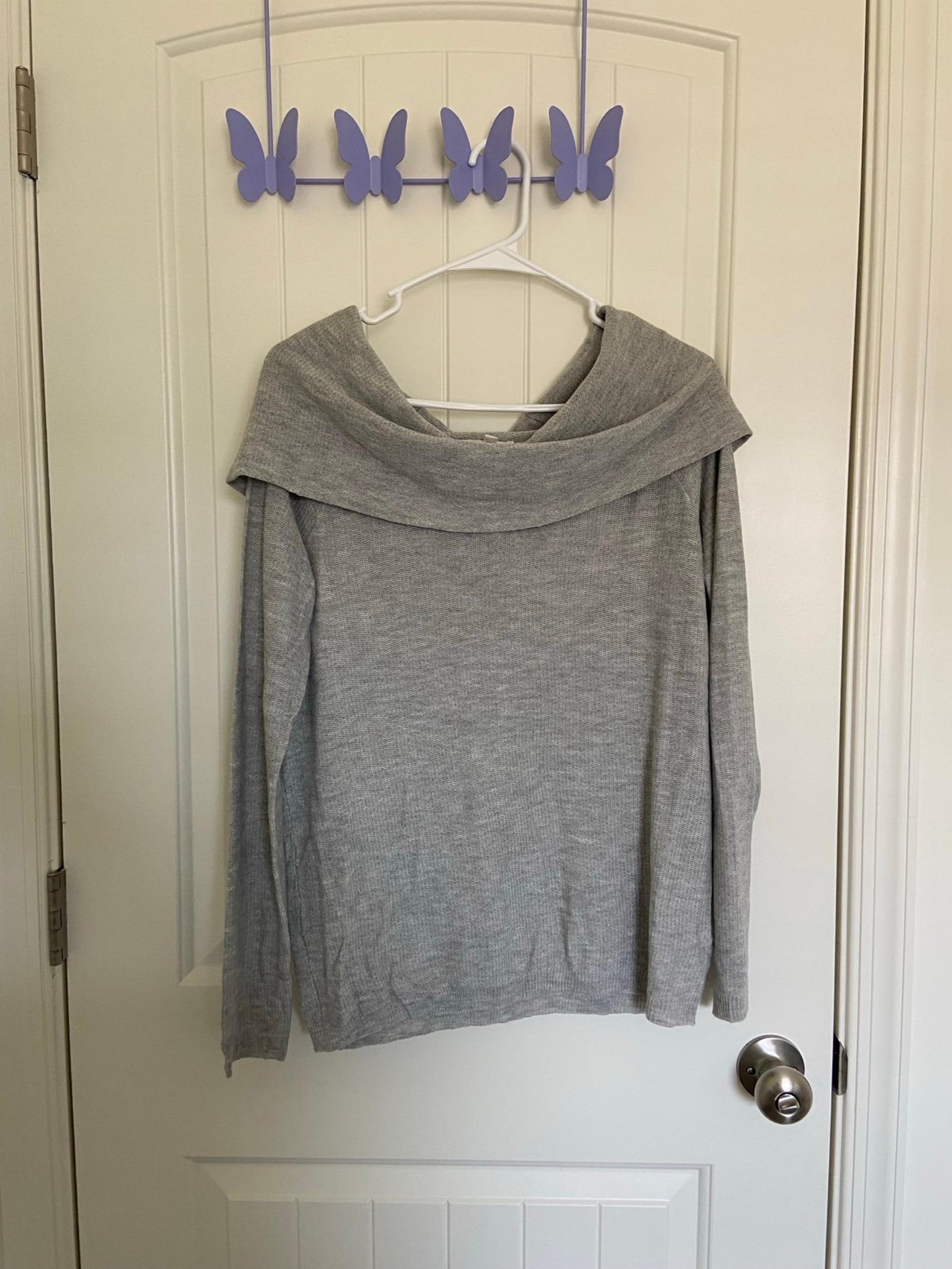 NWT | Maurices women’s cowl neck thin knit sweater — small