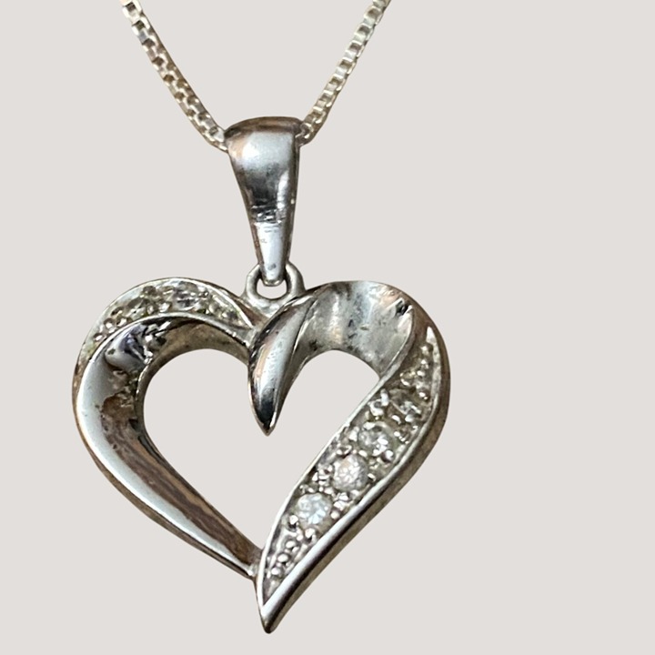 Heart Pendant Necklace Box Chain Sterling Silver 925 With Rhinestones 18 Inch