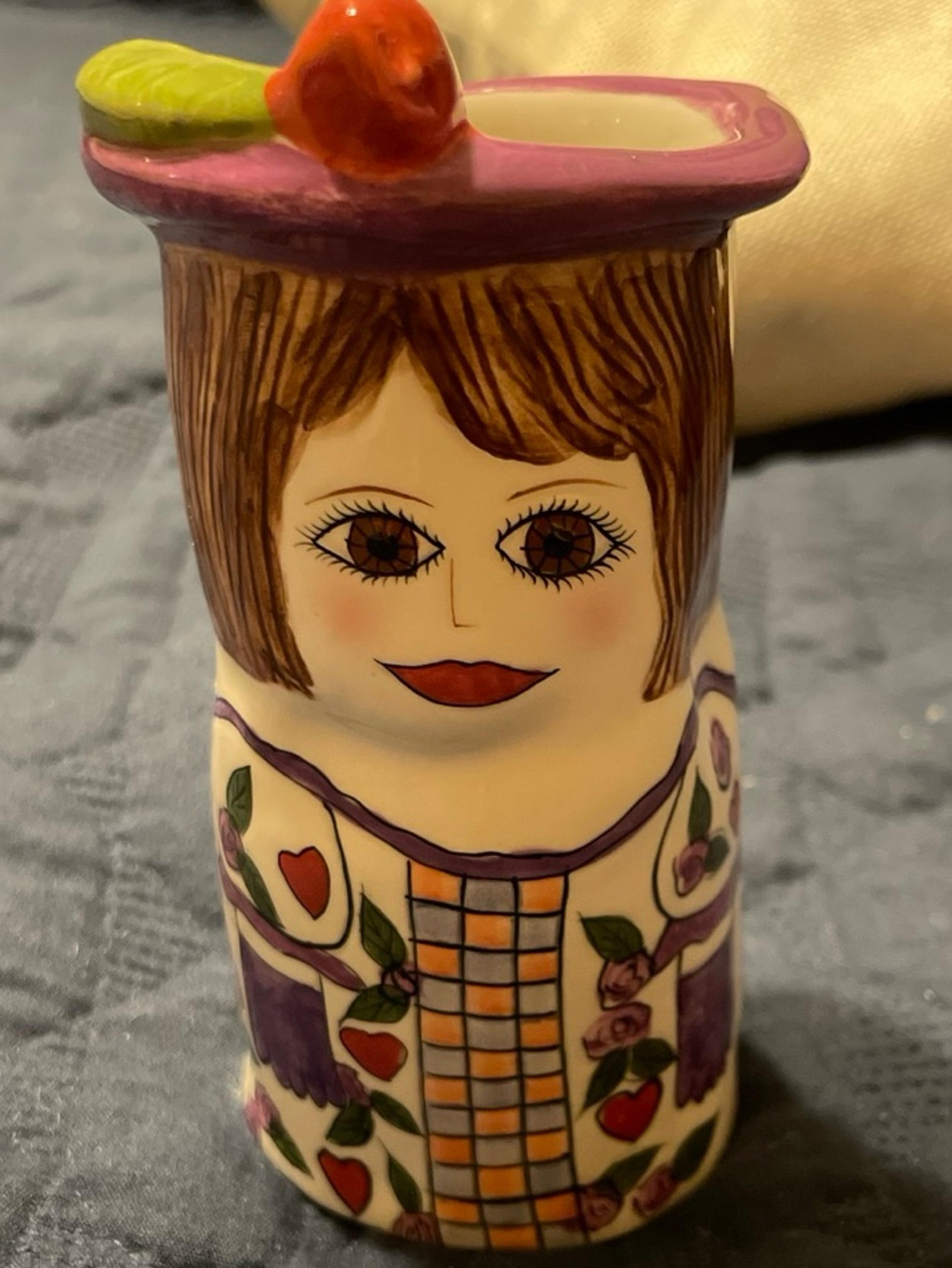 Susan Paley Victoria Vase