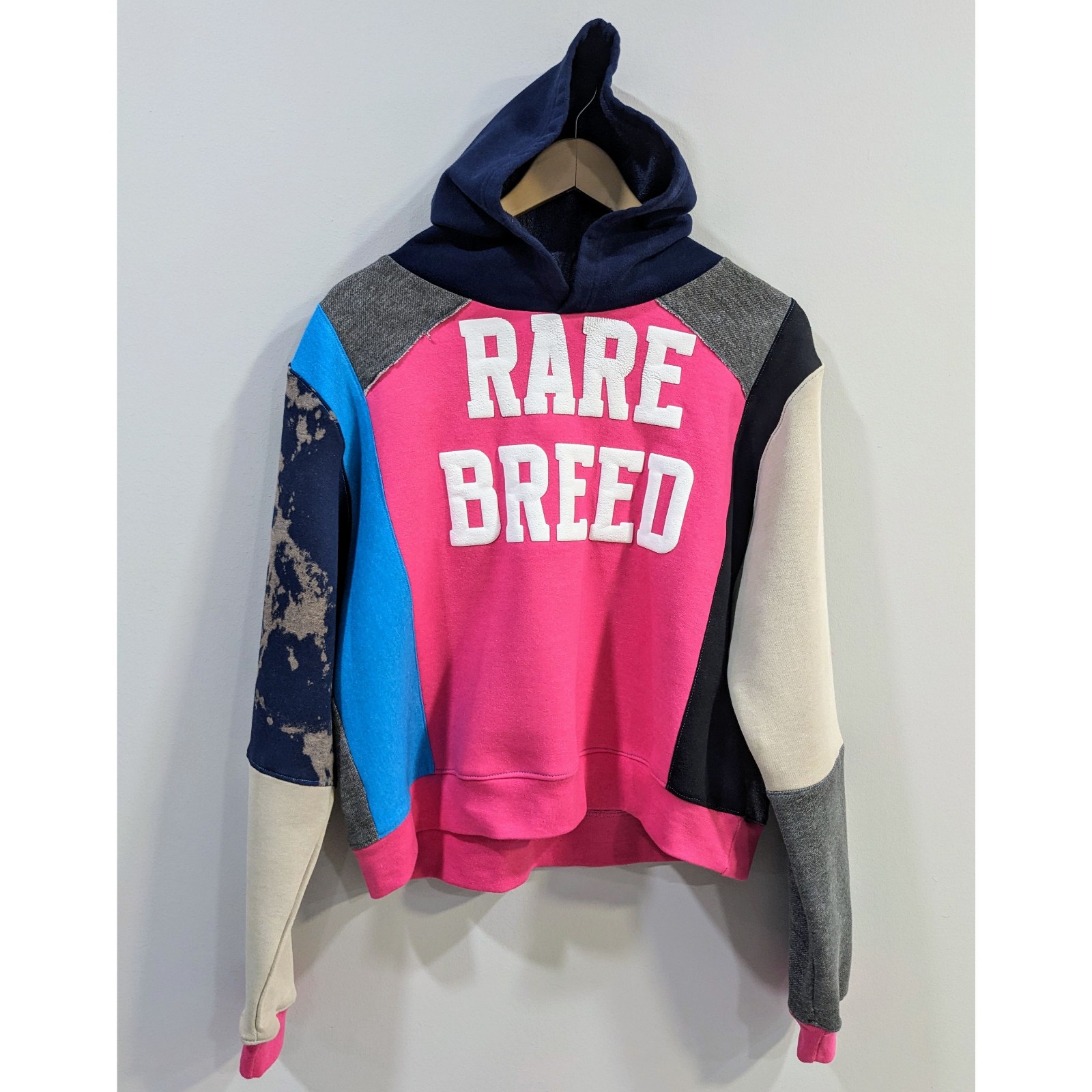 Rare Breed Cropped Hoodie (Chest 40″)