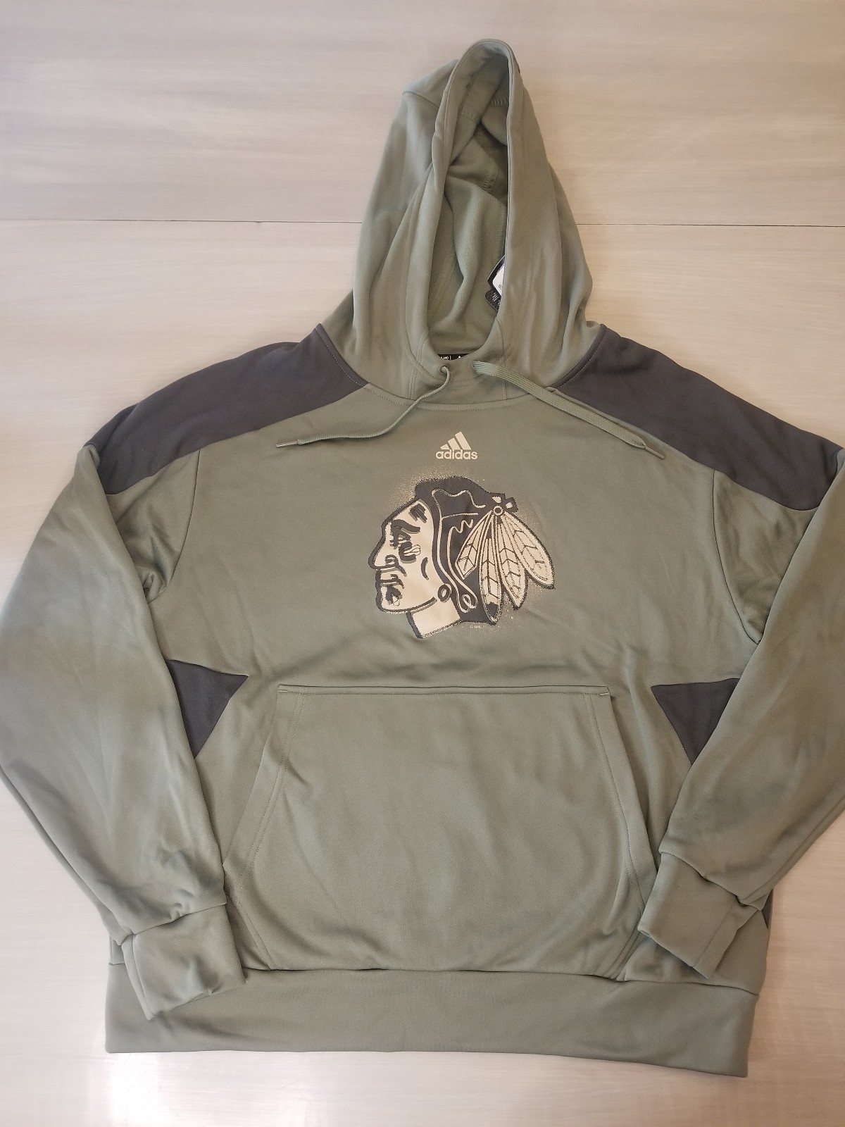 Adidas Chicago Blackhawks Salute To Service Hoodie Sweatshirt Mens Size Large
