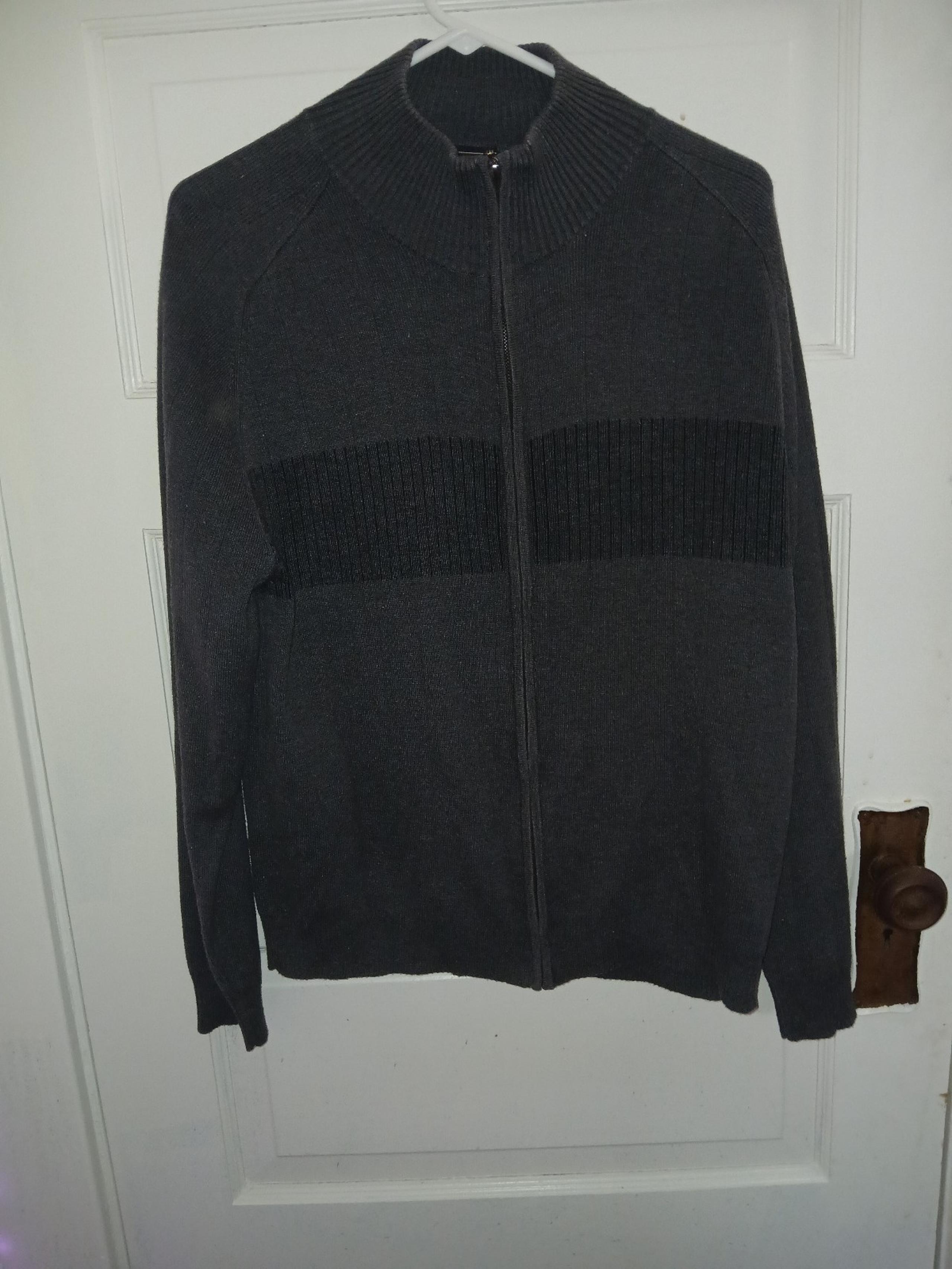 Warm zip up sweater large