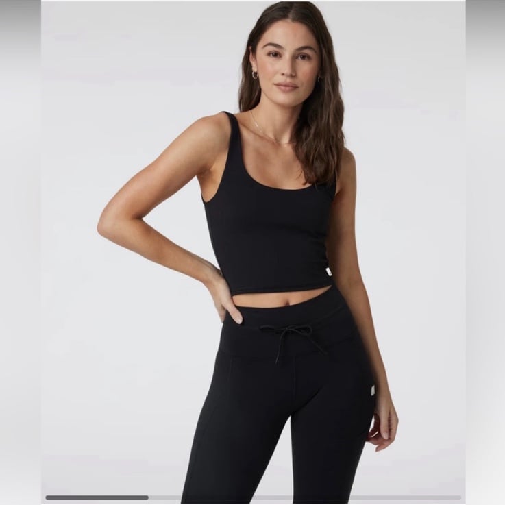 Vuori Daily Crop Women's Breathelnterlock™ Tank