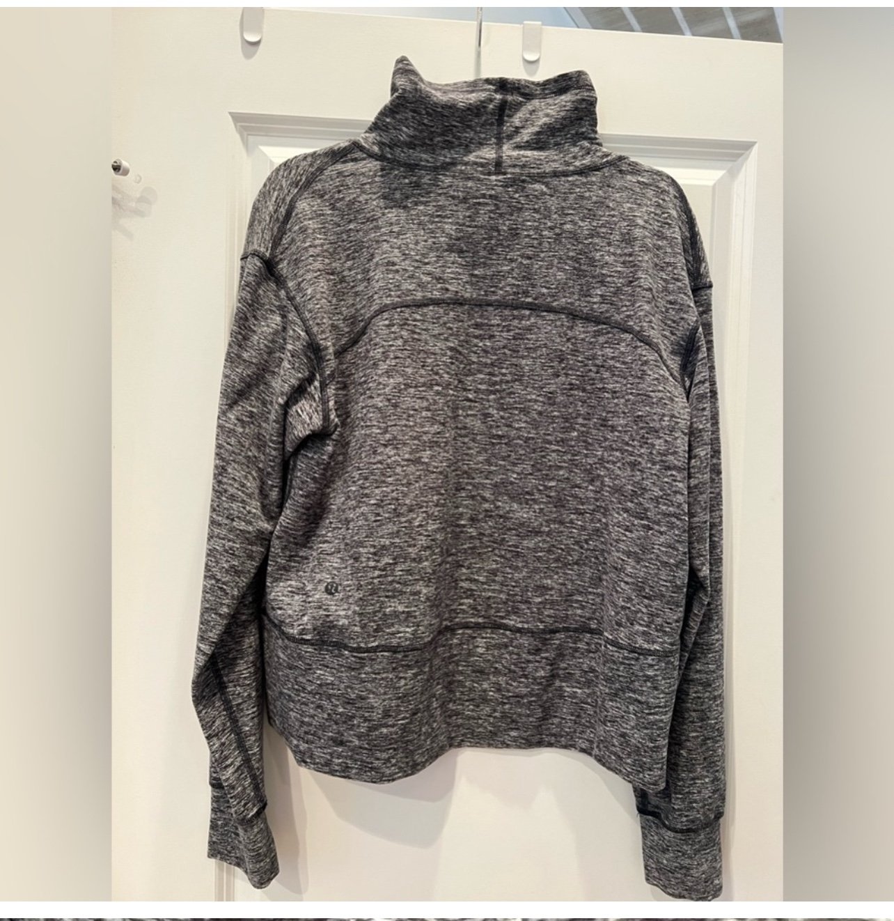 Lululemon Women Heather Gray Ready To Rulu pullover fleece Top Size 2