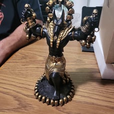 Statue figure