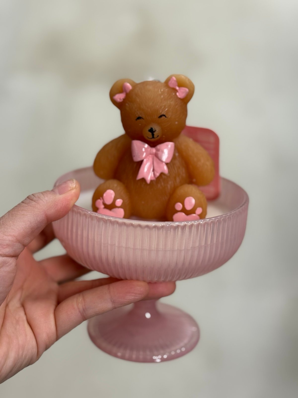 bear pink bow candle