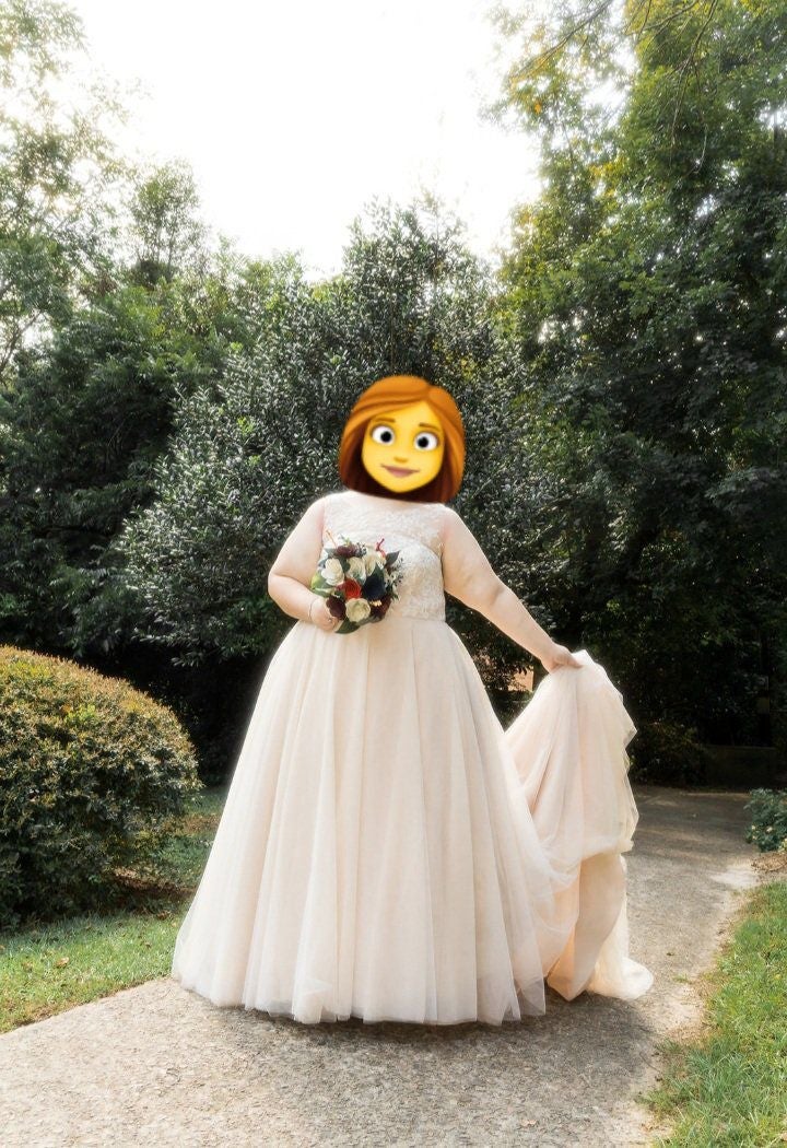 Anomalie Custom Wedding Dress