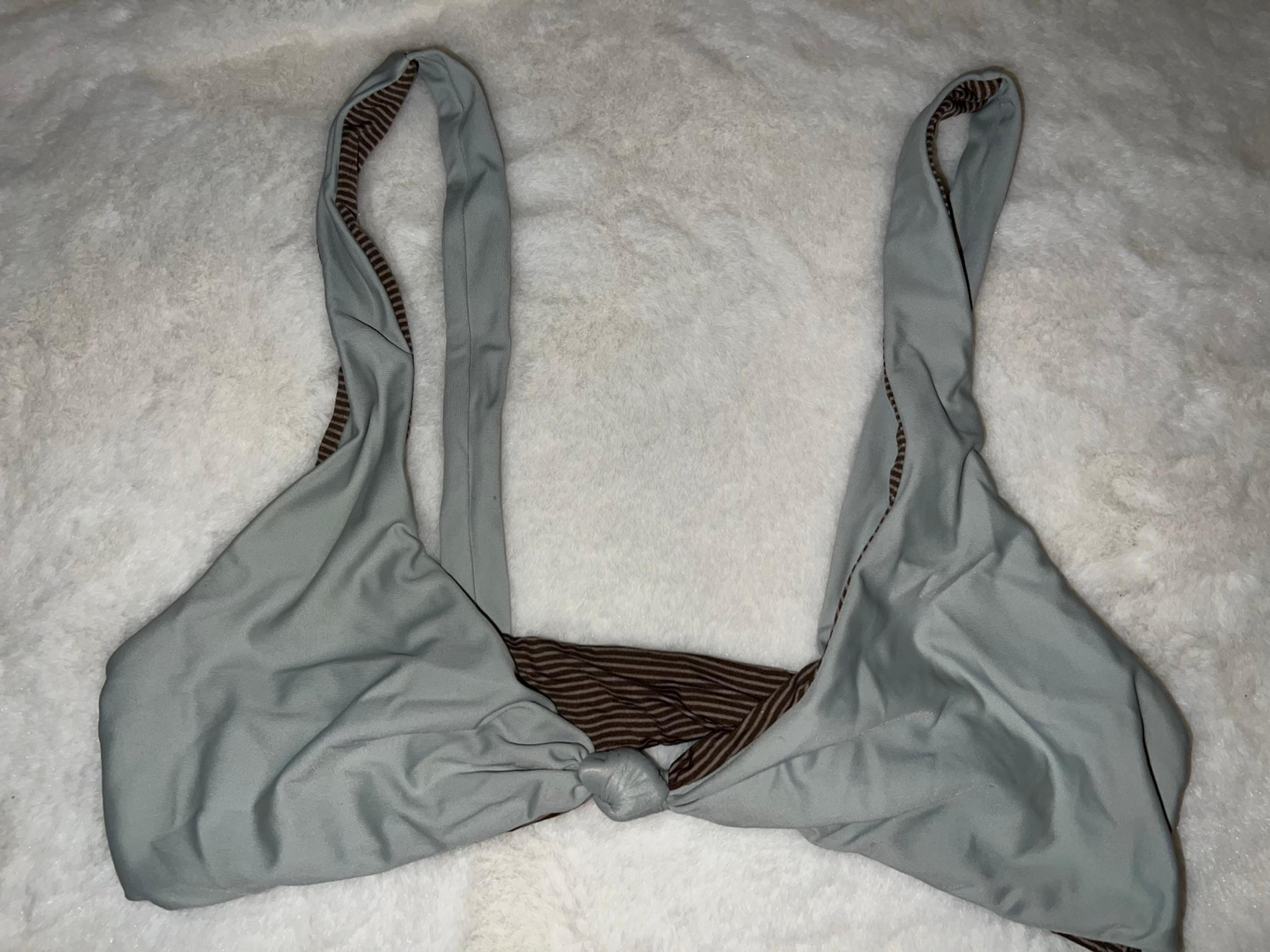 Acacia top