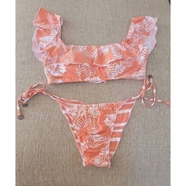 Track & Field Ruffle Floral Bikinis M