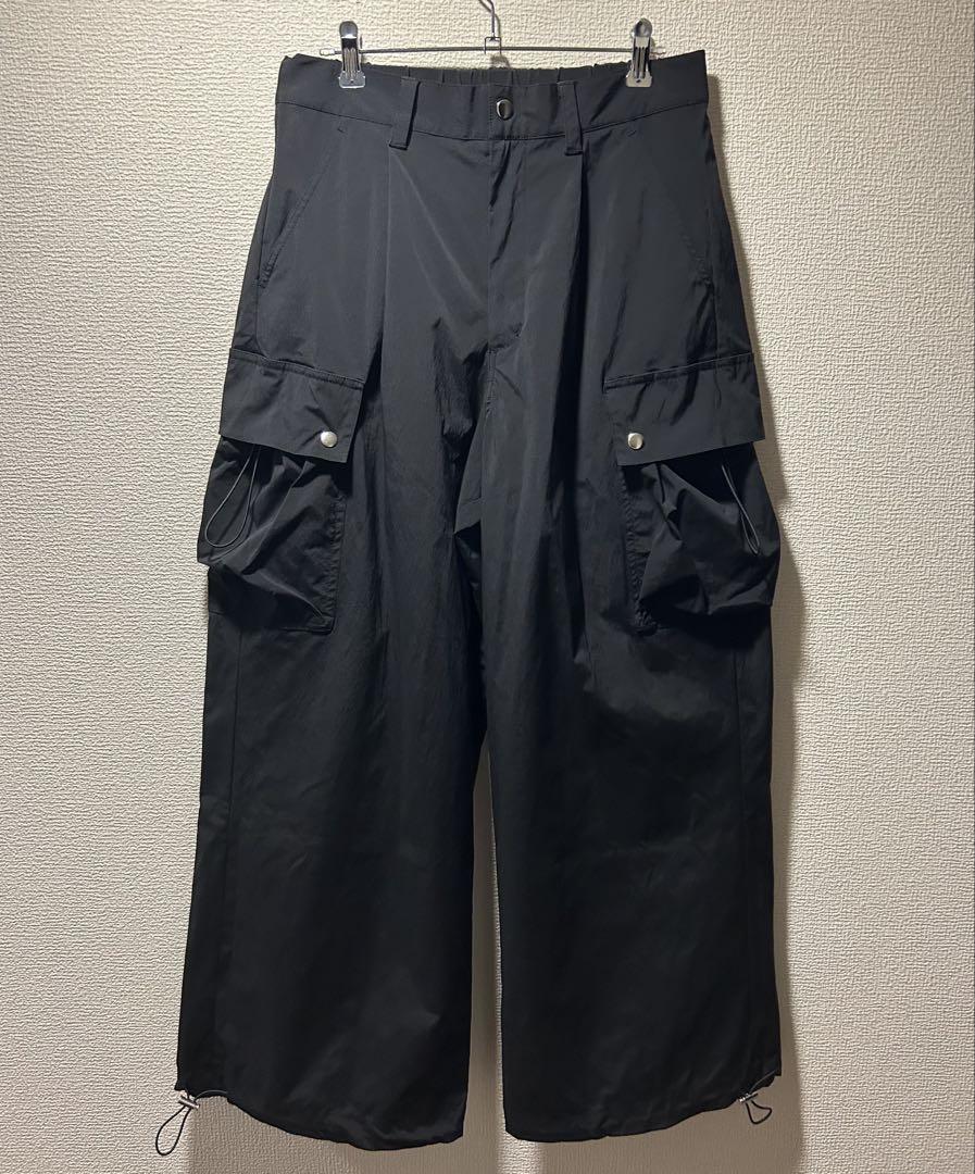 再入荷商品 Soerte Wide Straight Tech Cargo Pants パンツ