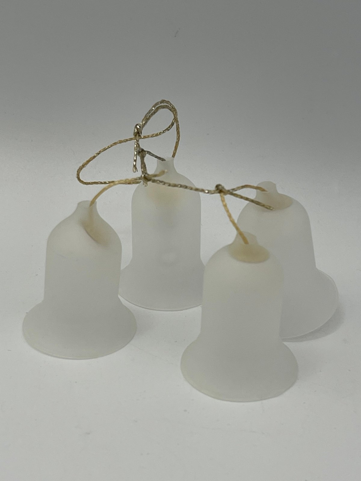 RARE VINTAGE 4 BELL ORNAMENT SMOKED GLASS - Each Bell 2 in Tall