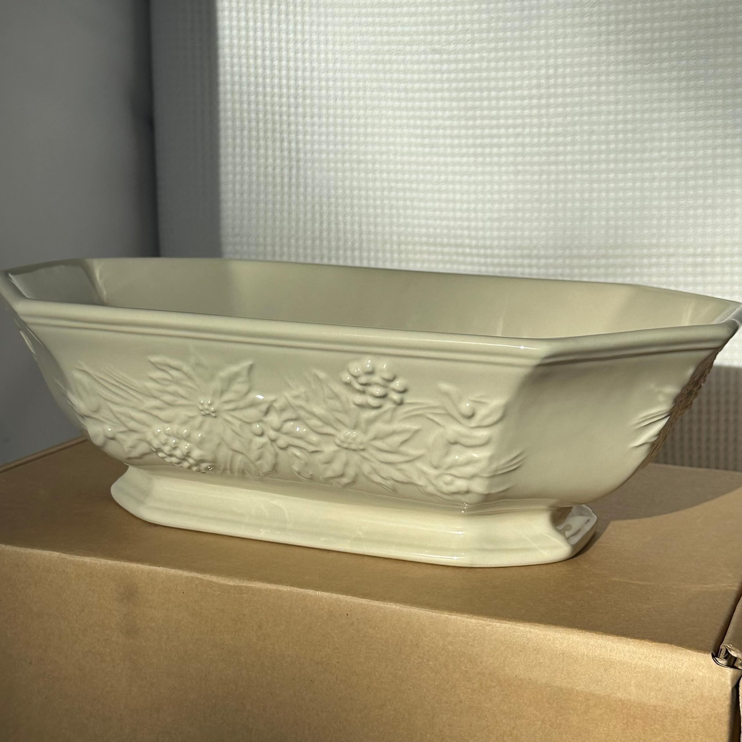 Longaberger Pottery Nature's Garland Ivory White 8 Sided Large 13" Embossed Dish
