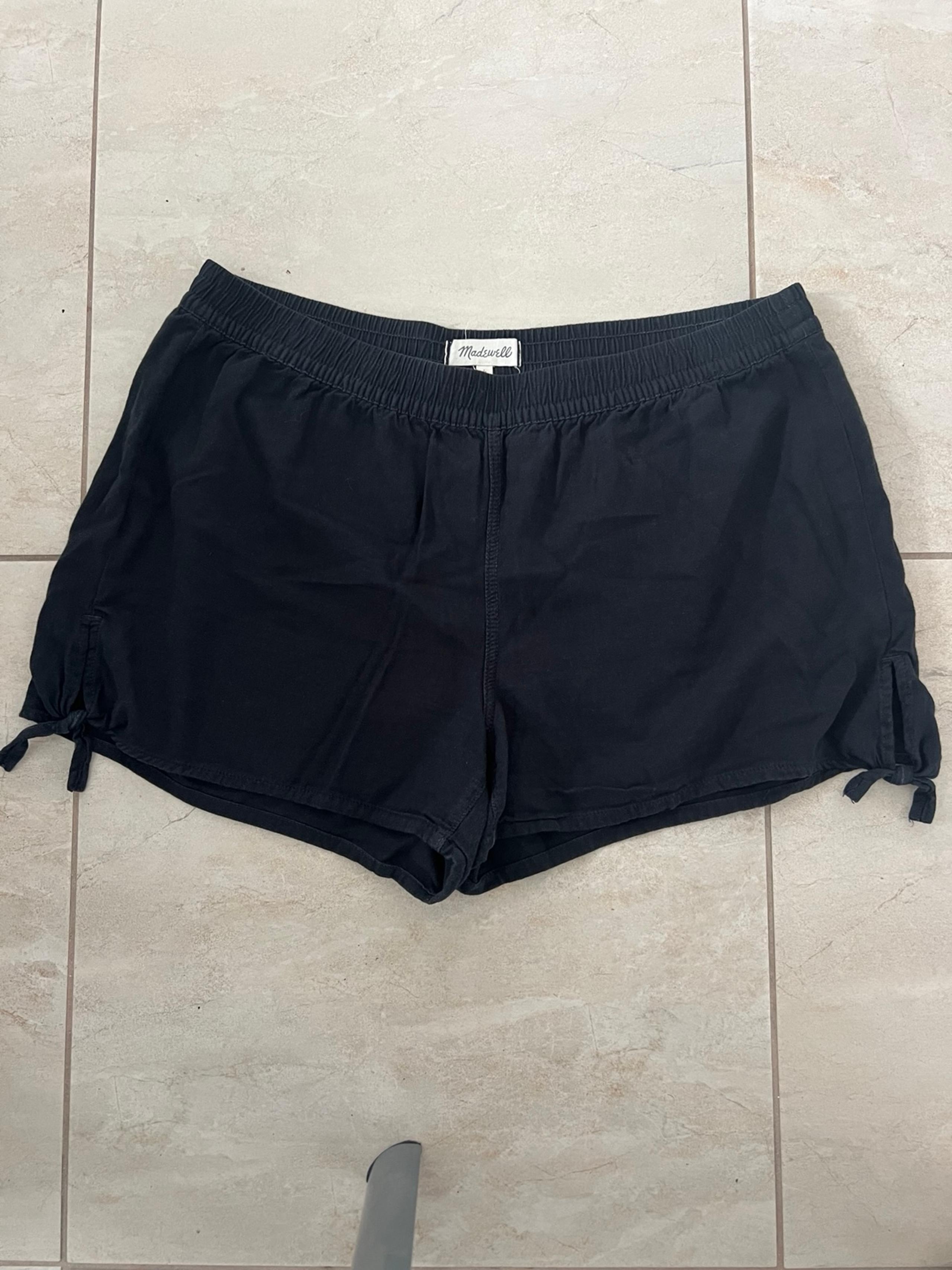 MADEWELL BLACK ATHLETIC SHORTS WOMENS SIZE LARGE
