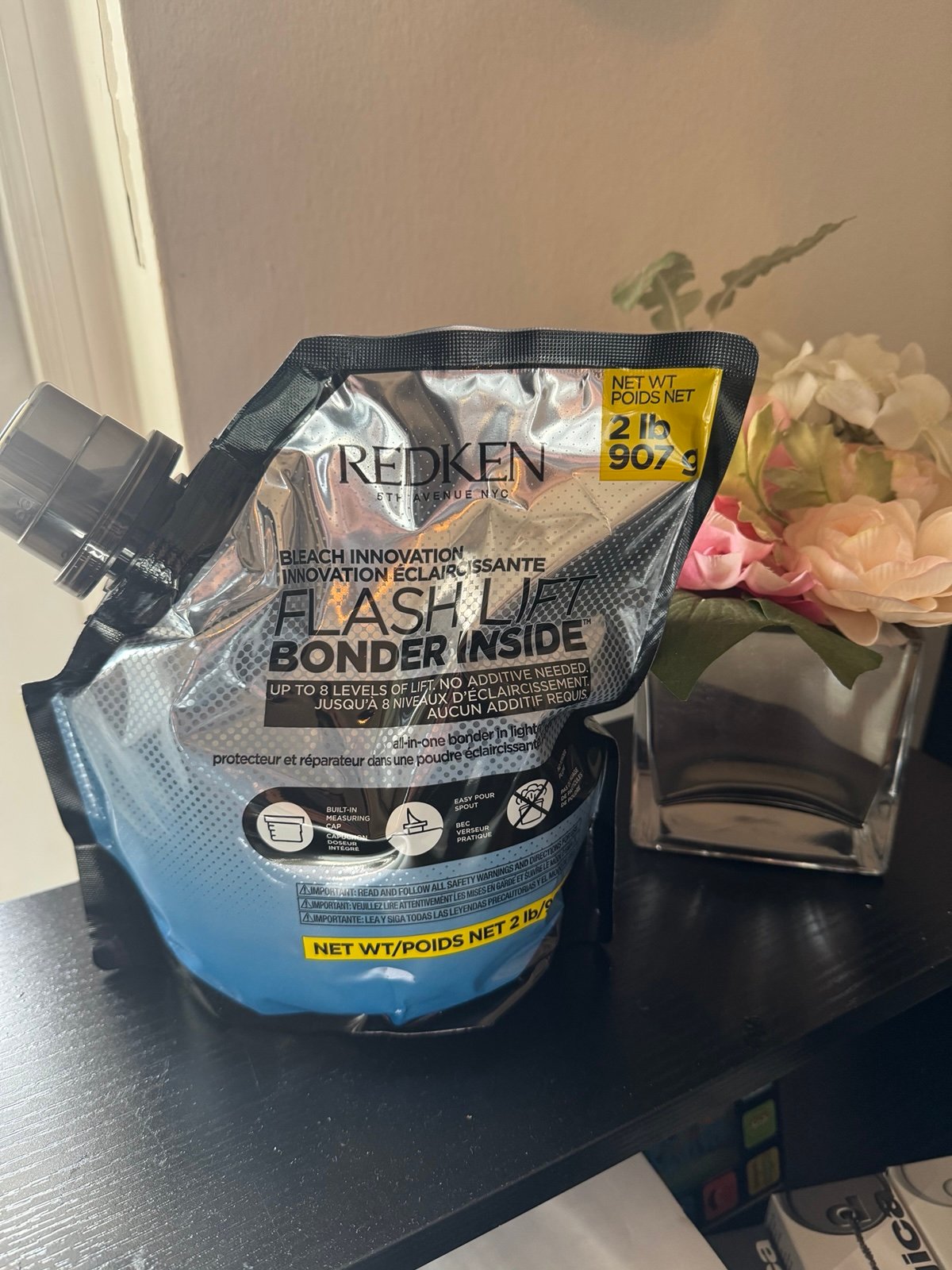 Redken Flash Lift bonder inside 2 lb 907 g