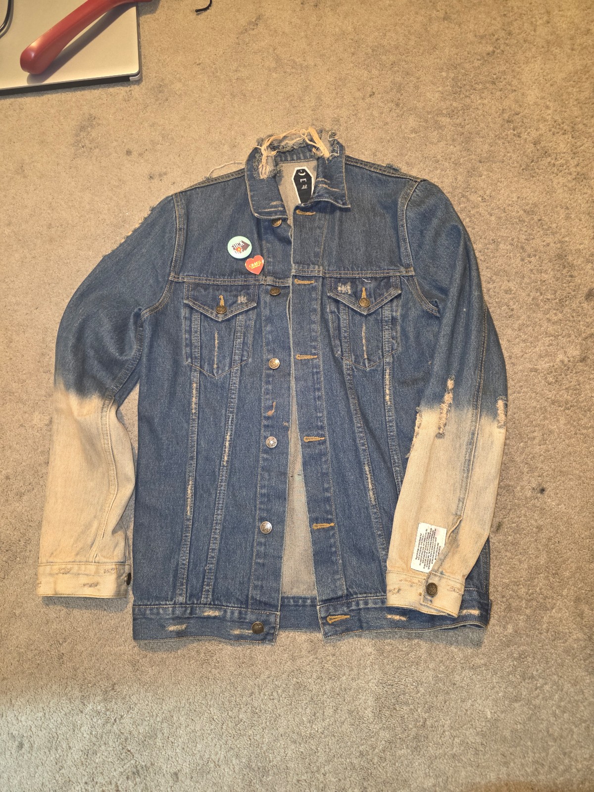 Dropdead clothing small