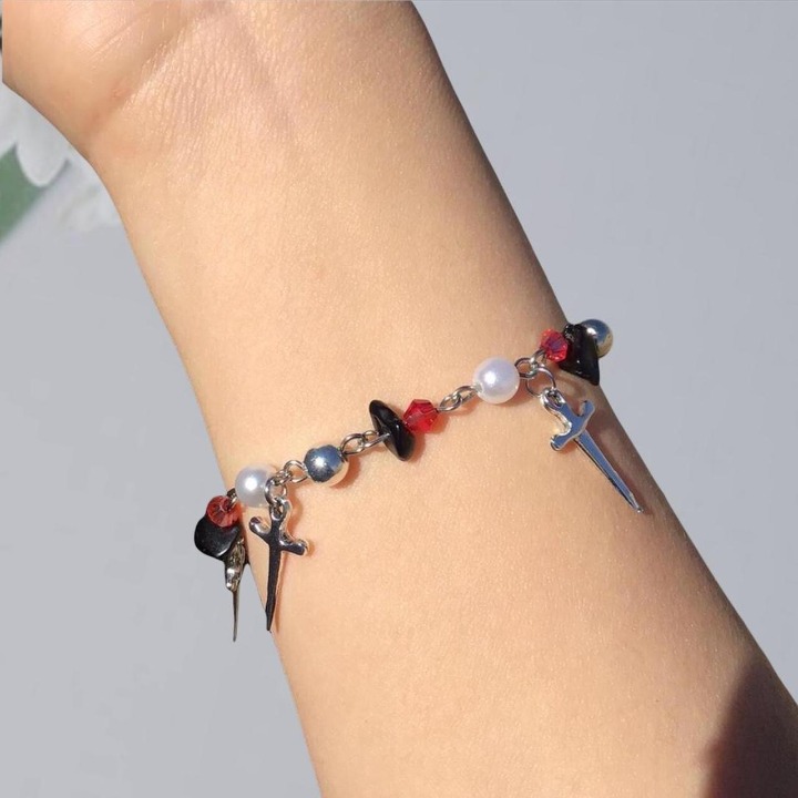 How cool is this dagger charm bracelet! I absolutely love it!