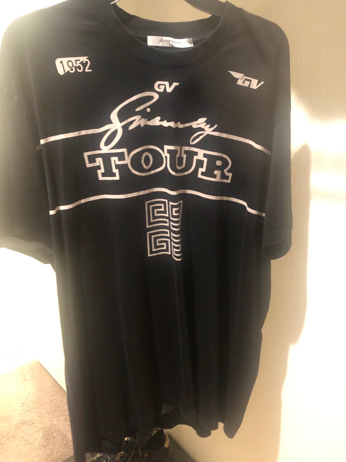 Givenchy TShirt Oversized L