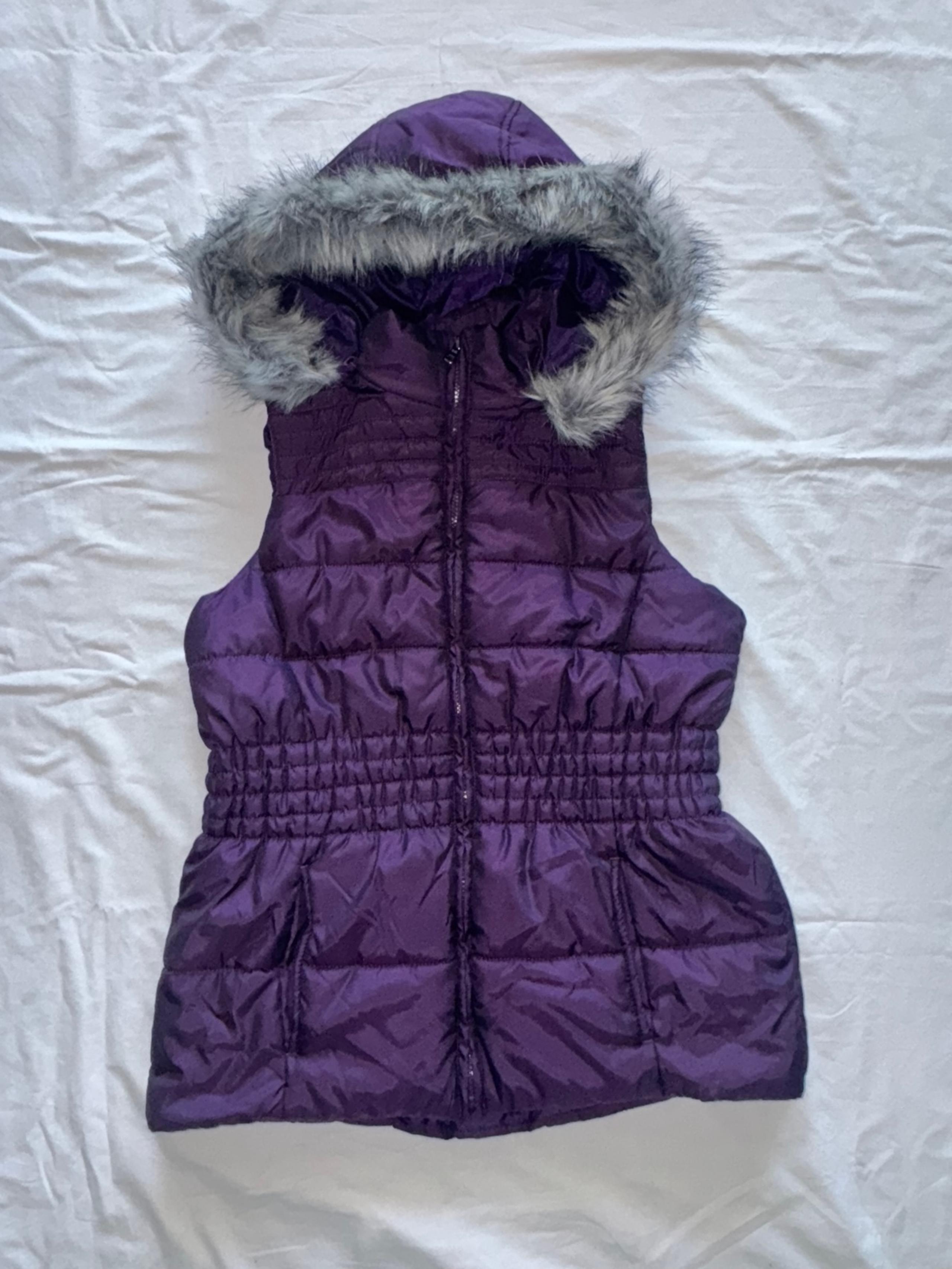New York & Company Puffer Vest