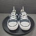 Womens Sz 8 Black & White Converse Canvas Shoreline Sneakers