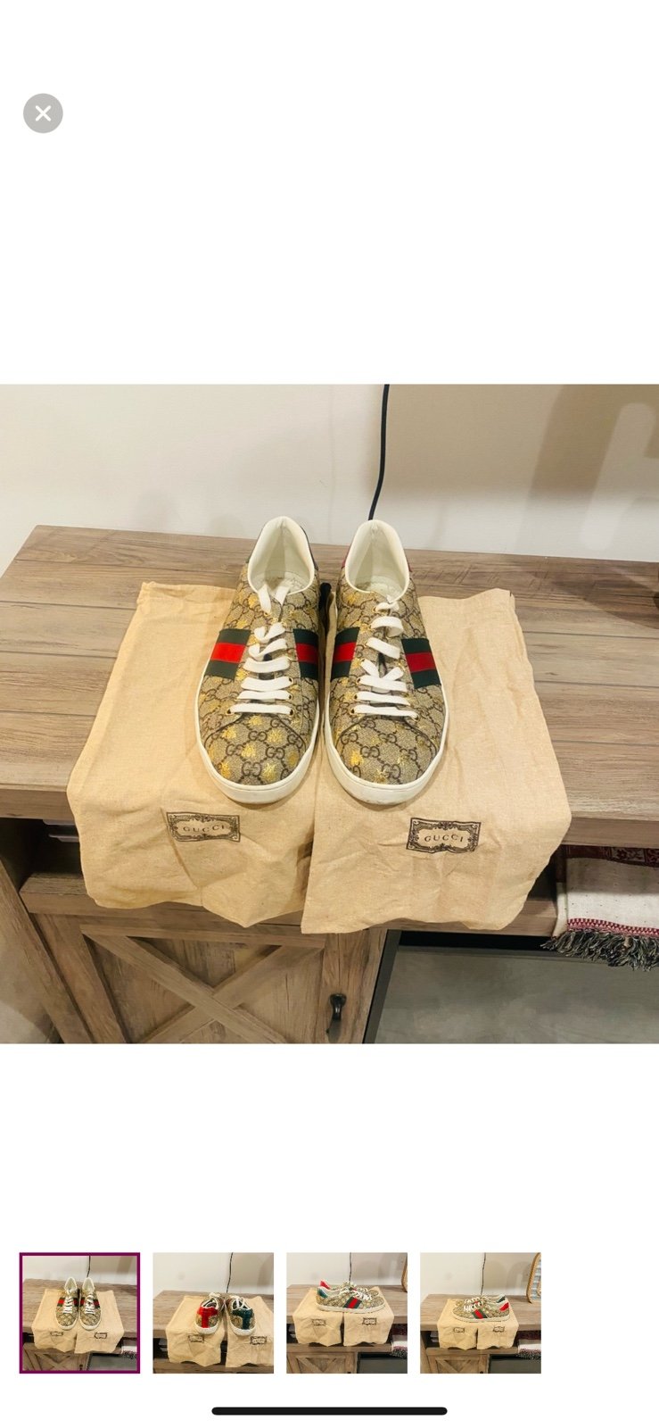 Gucci Beige sneakers with red and green stripes & gold Bee’s