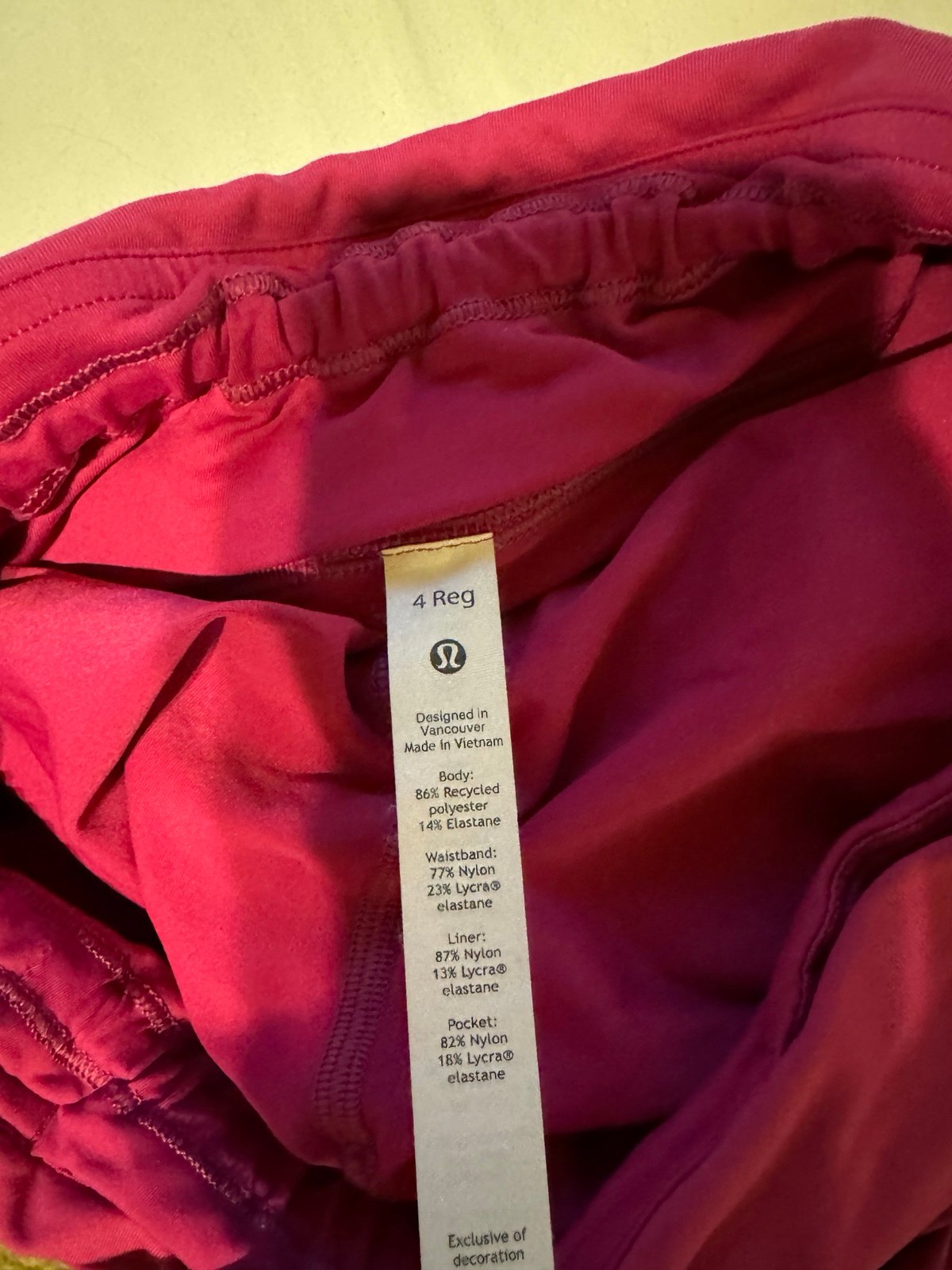 ripened raspberry lululemon skirt