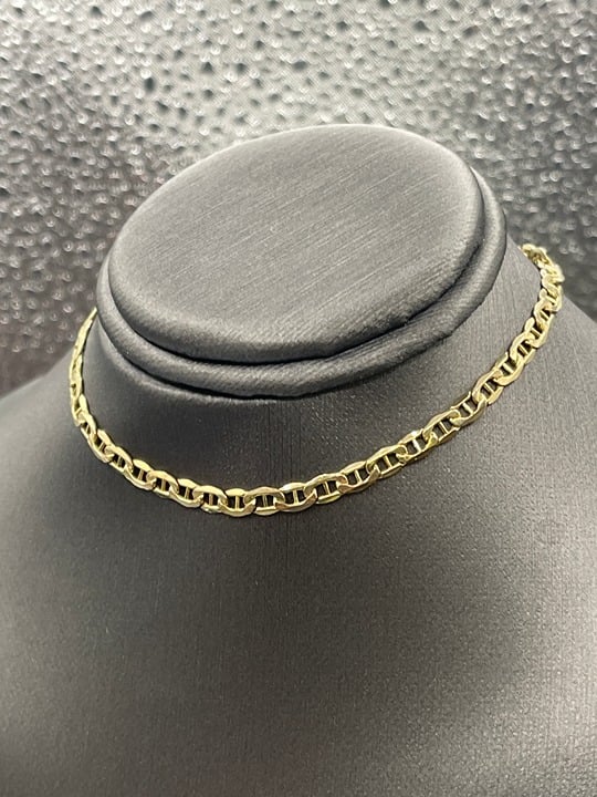 Ladies 14 Karat Yellow Gold Anchor Link Bracelet