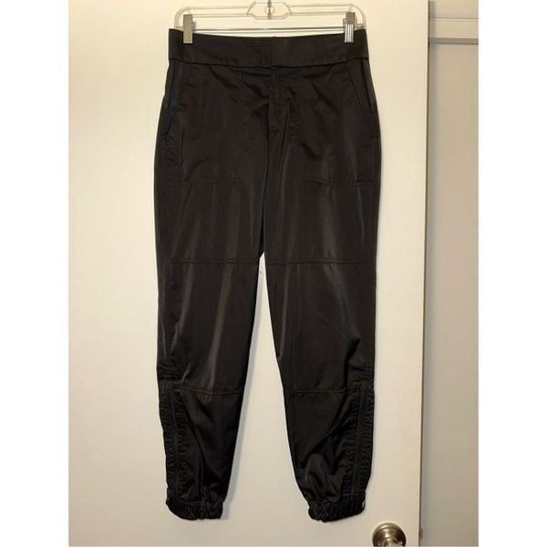 Athleta Women’s Radiant Jogger Pants Solid Black Size 0P EUC