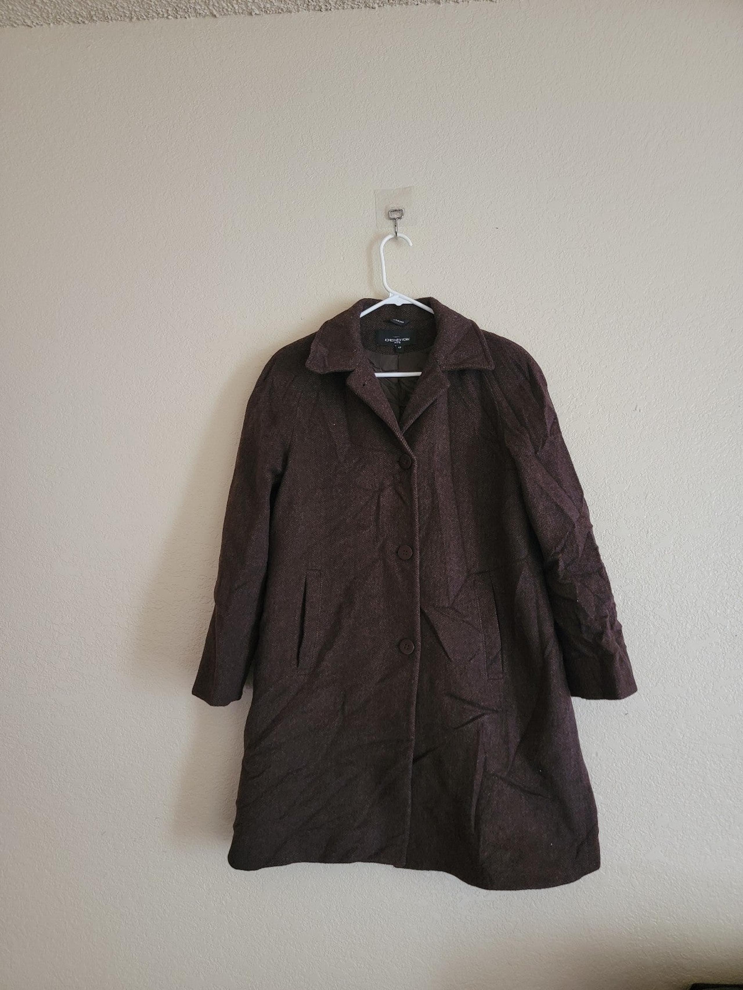 jones new york coat size 4P brown