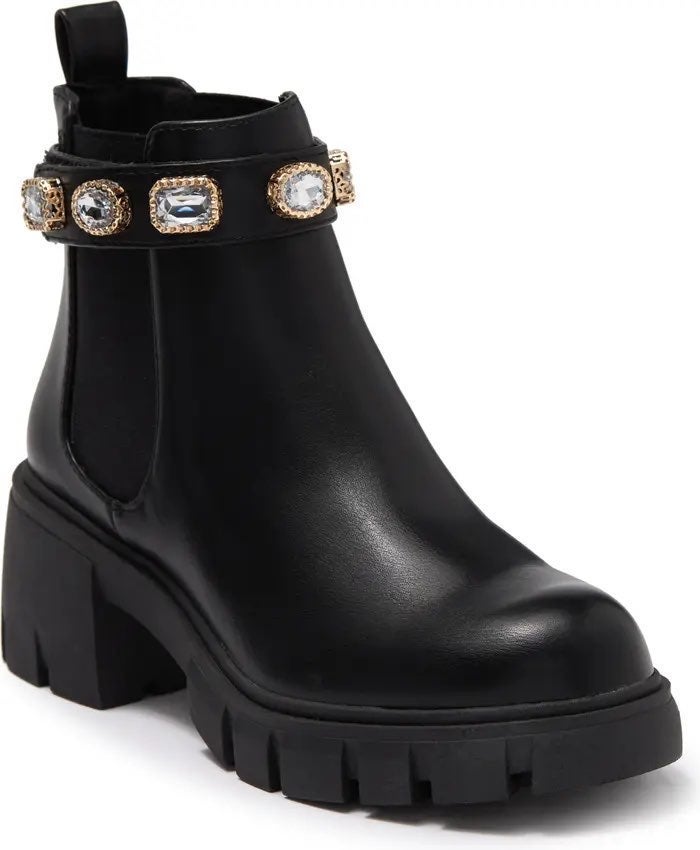 madden girl draaft boot
