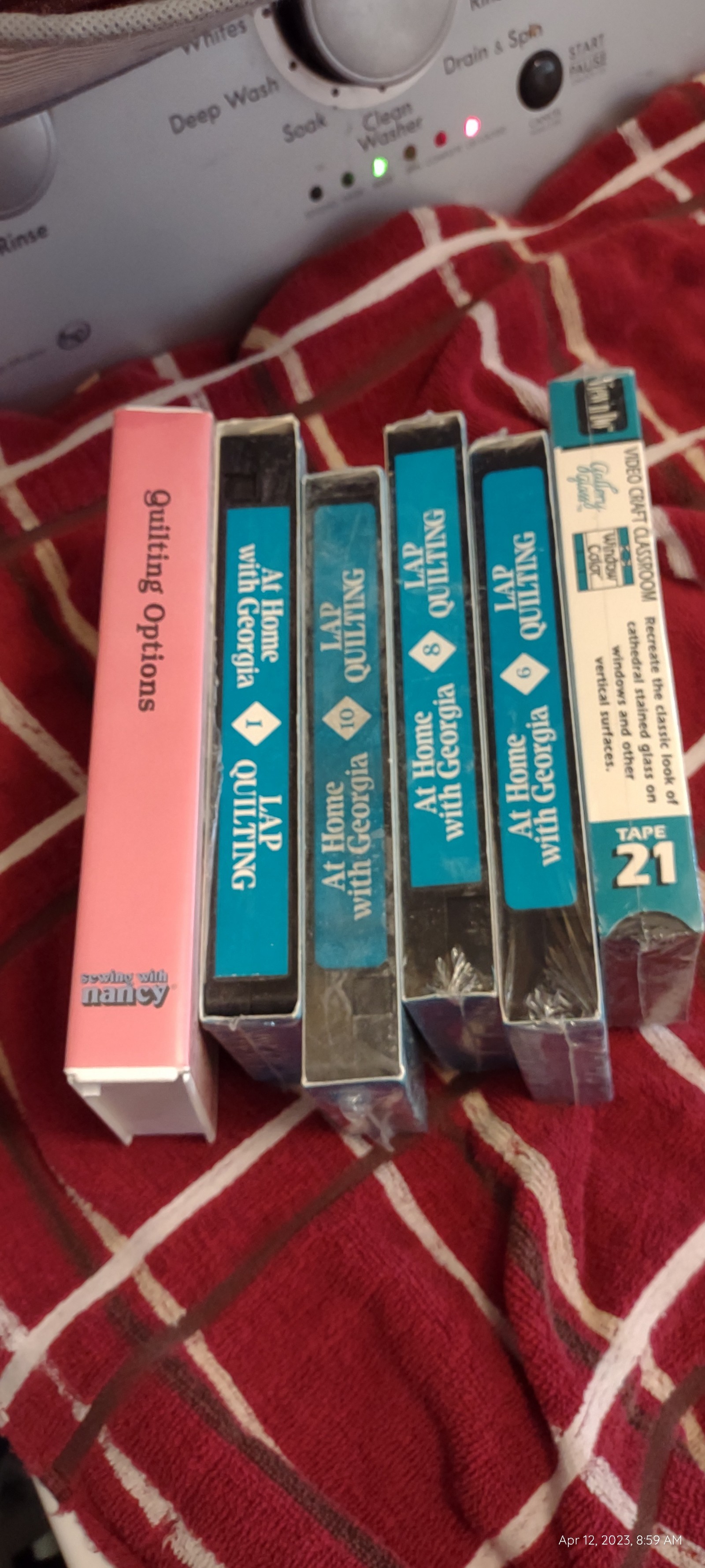 Vintage quilting VHS lot