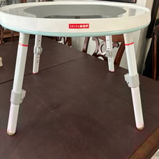 Skiphop Activity Center Table
