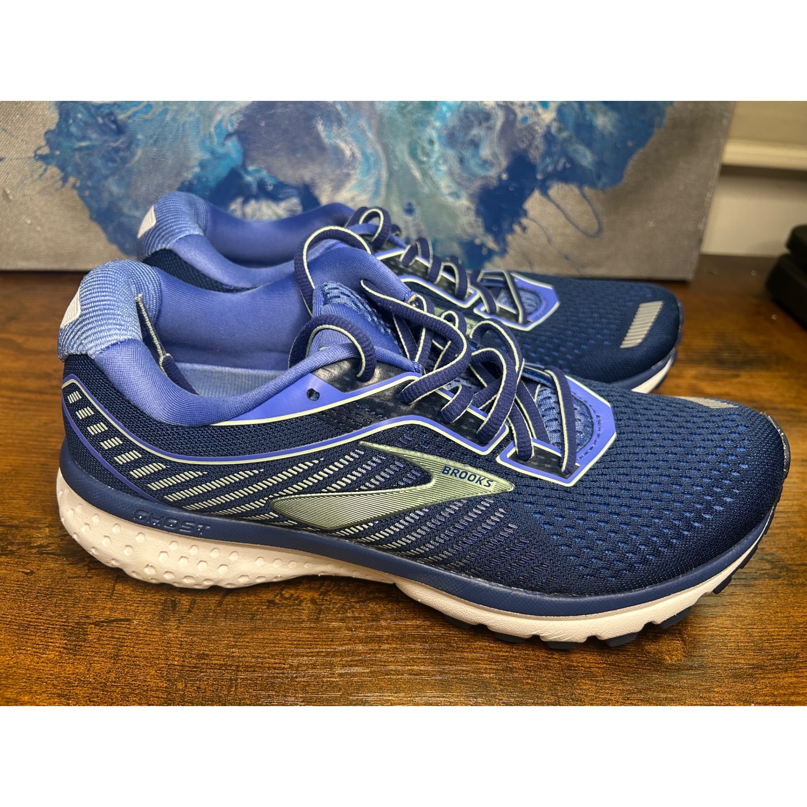Brooks Ghost 12 Running Shoes women's size 8.5 Blue