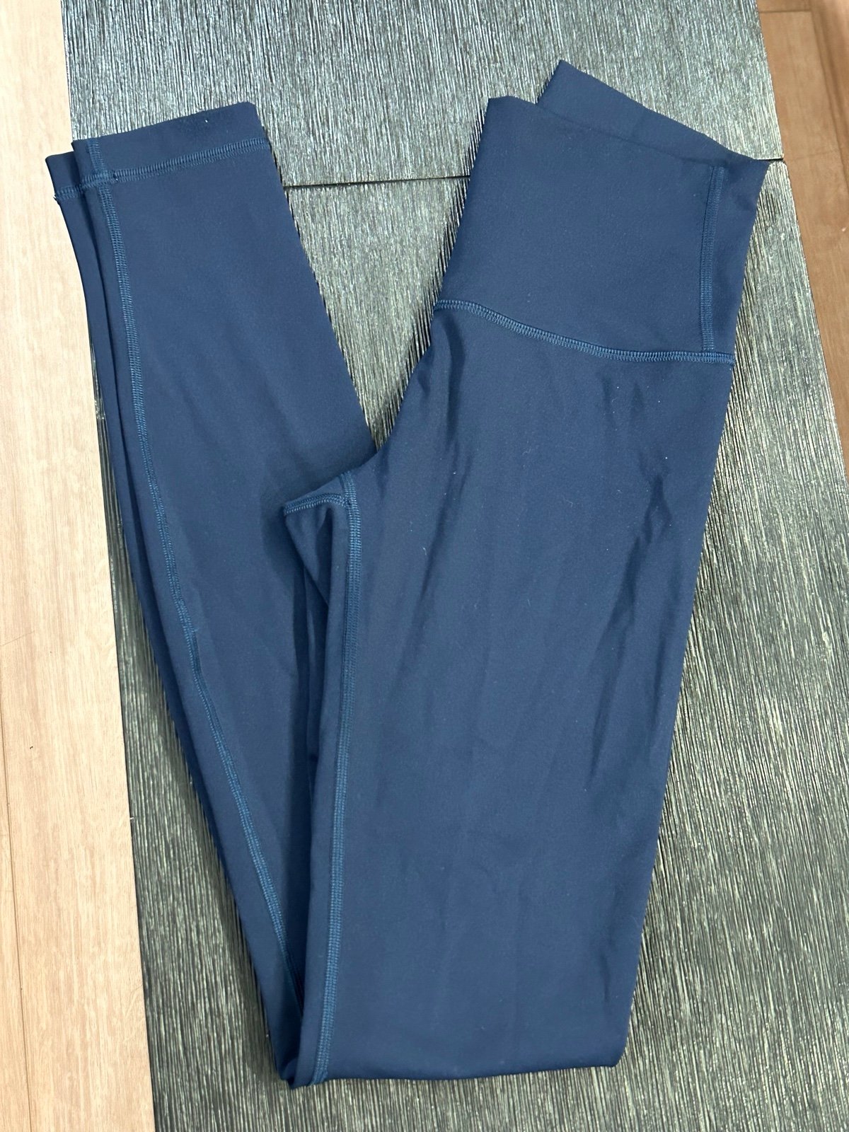 Lululemon Align Leggings 28” Size 2 True Navy