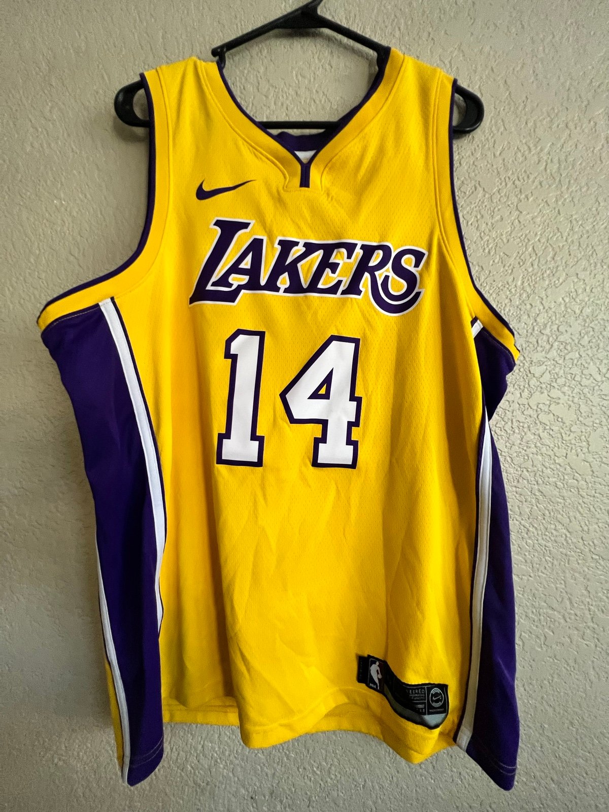 Nike Los Angeles Lakers NBA Fan Shop | Mercari