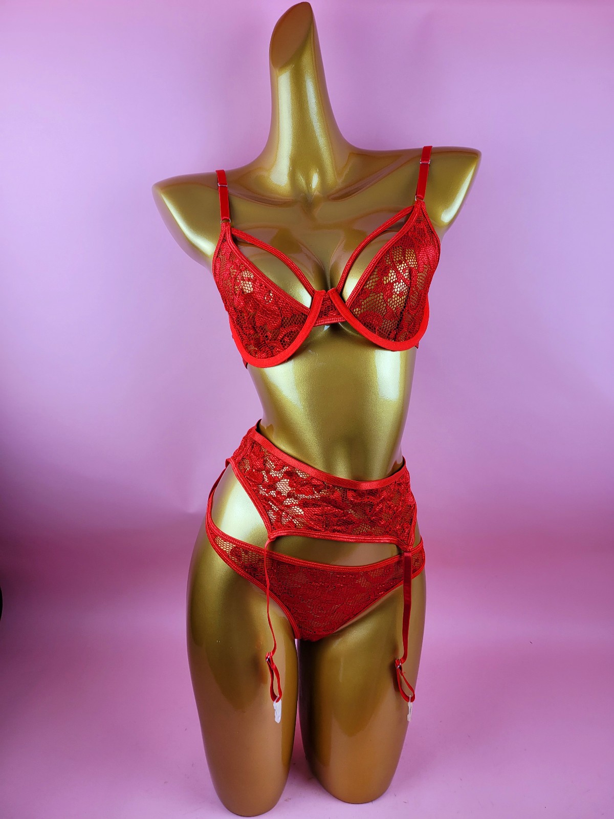 Red lingerie set
