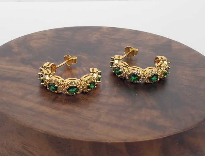 14K Gold Womens 2ct Green Emerald Gemstone 1ct Diamond Semi Hoop Earrings NEW