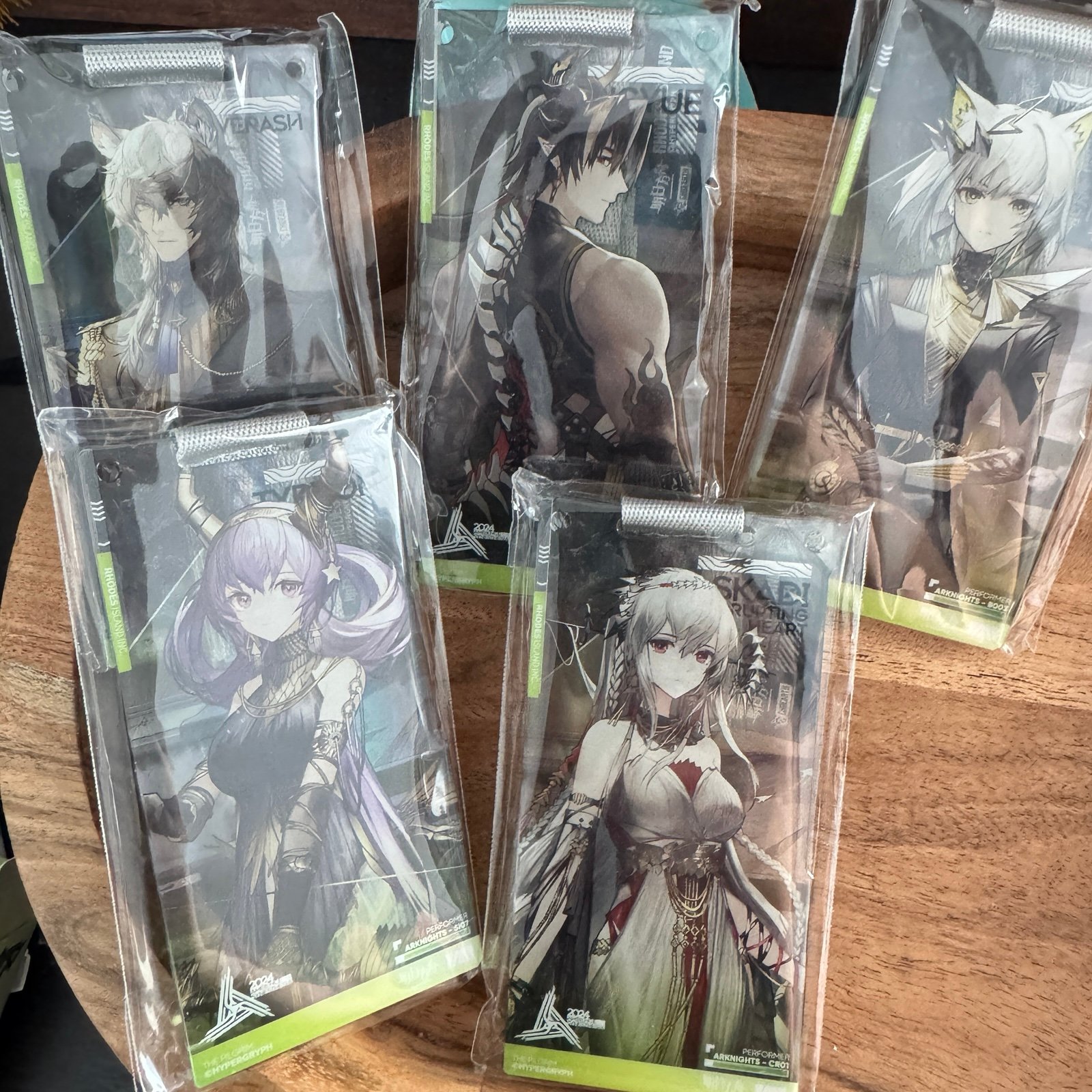 arknights ambience synesthesia the pilgrim acrylic id pass